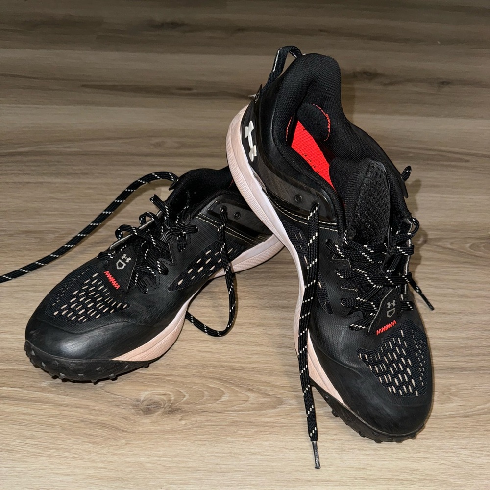 Under Armour Boy's Yard Turf Jr. Baseball Shoe